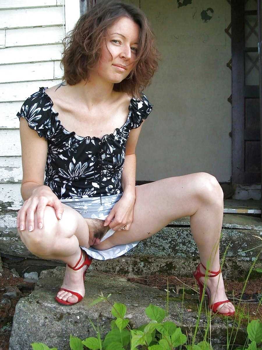 hotlegs-mature legs and more5